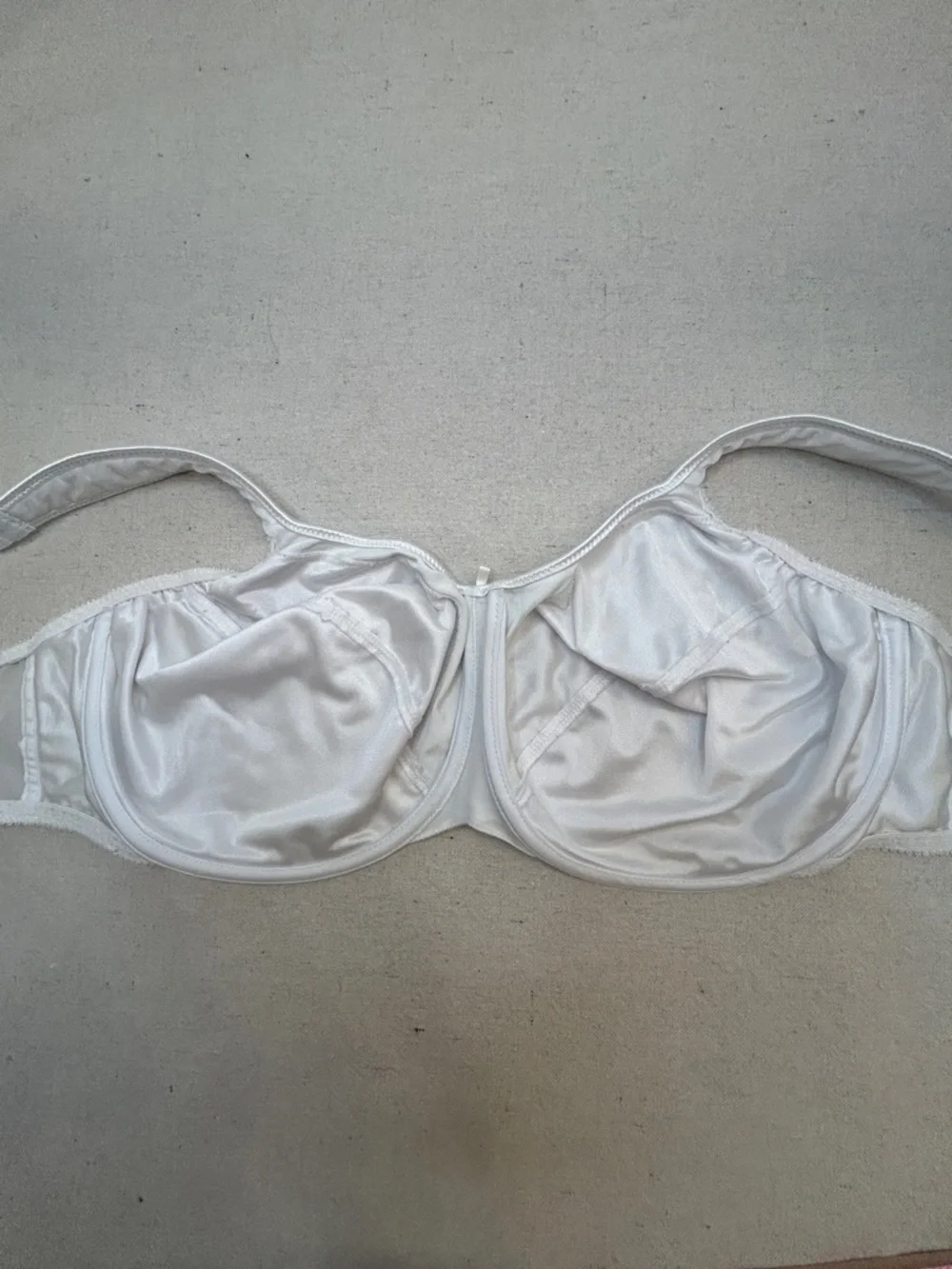 Bali Size 40DD/40E White Satin Tracings Underwire Minimizer Bra - Picture 7 of 9